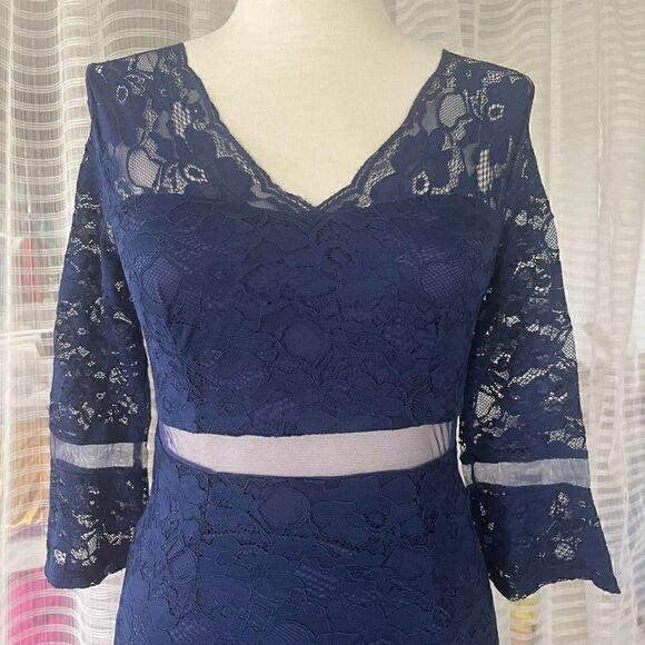 NWT Metisu Blue Lace Cutout Sheath Midi Dress Women’s Large - Picture 3 of 7